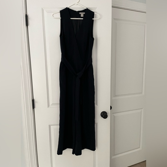 H & M Navy Blue Cropped Jumpsuit Size 8 - Picture 3 of 10